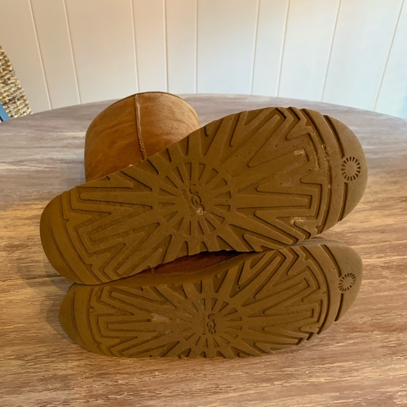 SOLD ❤️ Ugg Classic Tall Boots - Picture 8 of 9